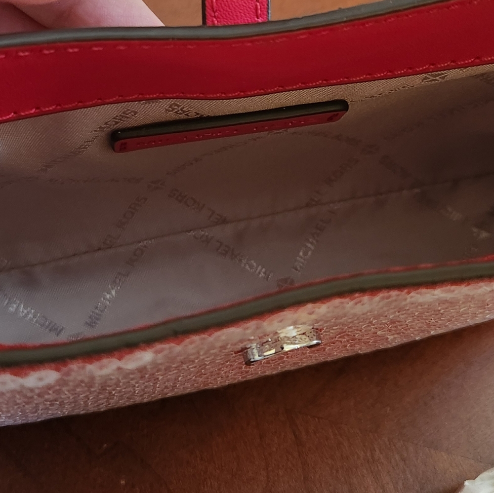 MICHAEL KORS Red LYRA Extra Small Crossbody Bag NWT - Picture 10 of 13